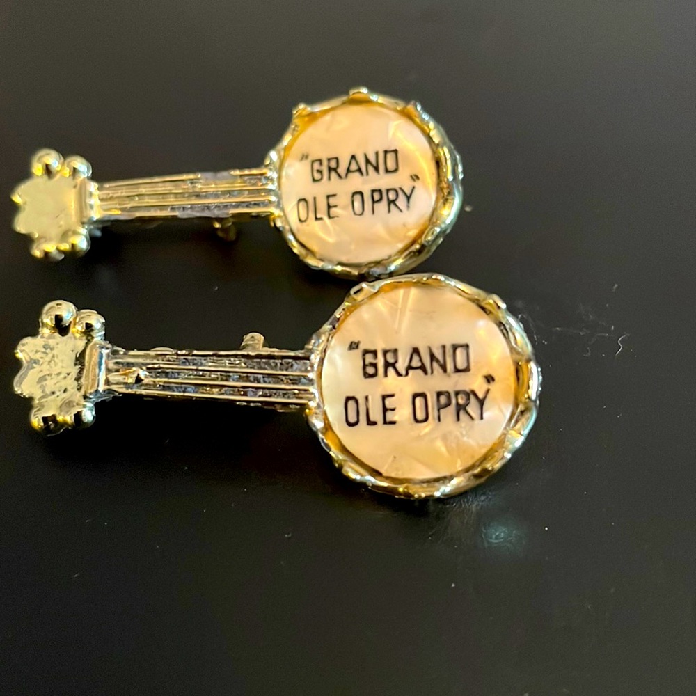 Grand Ole Opry Pins